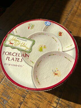Porcelain  Appetizer plates from Boston Warehouse  Happy Holidays   6.5 in dia i